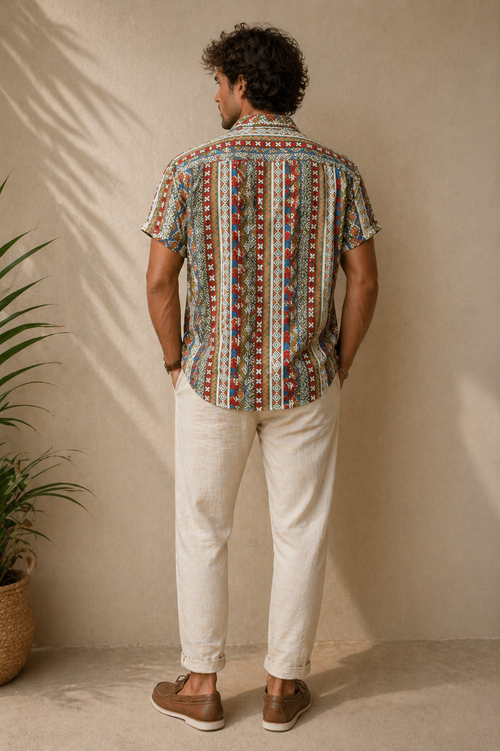 Camisa de manga corta a rayas de estilo retro